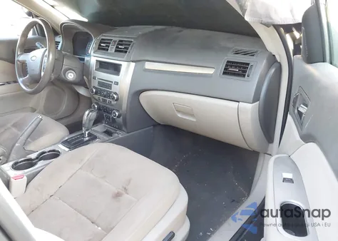 2011 Ford Fusion Hybrid from USA, damaged, VIN 3FADP0L34BR148938